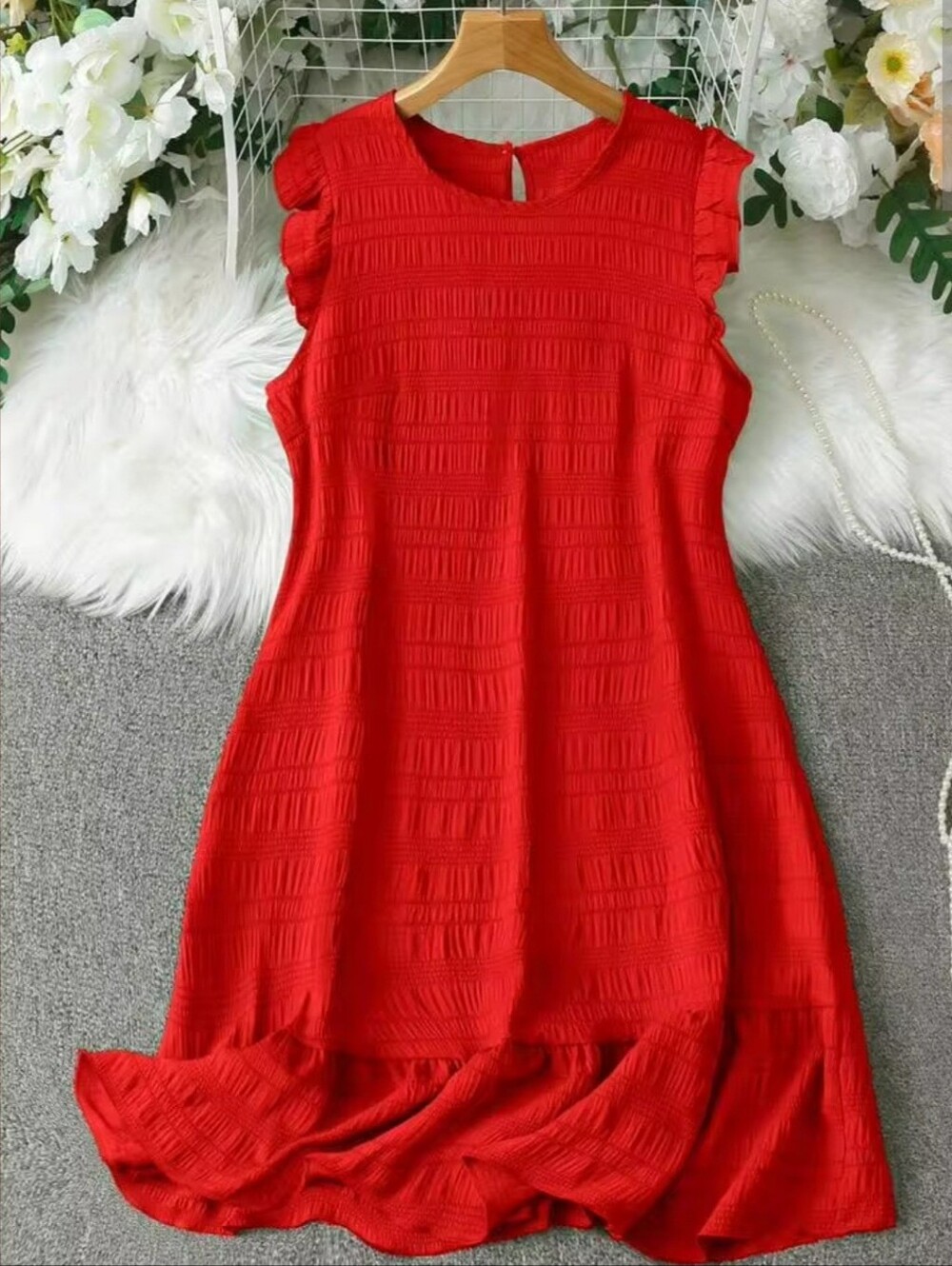 Womens Red Ruffle Hem Sleeveless Dress. XL